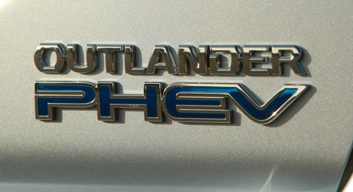 Mitsubishi Outlander-PHEV