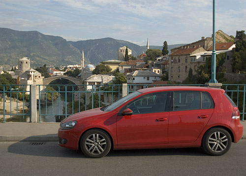 Golf y Stari Most Golf y Stari Most