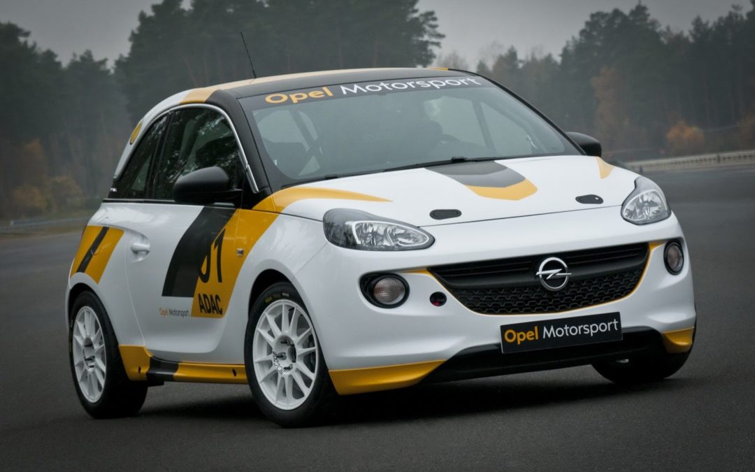 Que prefieres: Rally o circuito. Con Opel Motorsport, ¡Tú eliges!