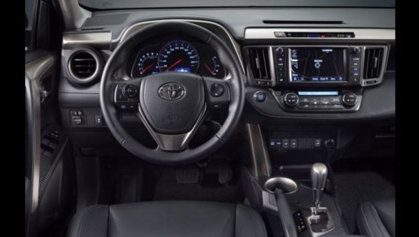 Primeras imágenes del Toyota RAV-4 2013