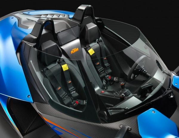 KTM X-BOW GT, ya no hace falta el casco.