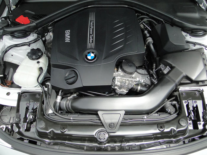 BMW Serie 4 Coupé. 335i. Detalle del motor