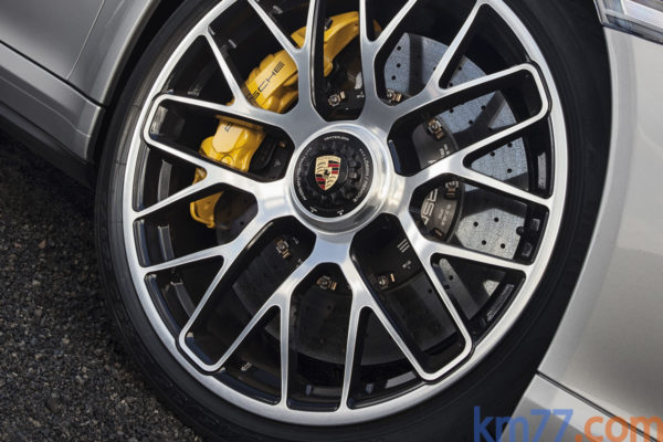 Ya a la venta los nuevos Porsche 911 Turbo y Turbo S