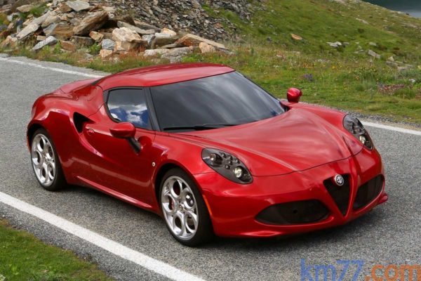Alfa Romeo 4C en movimiento