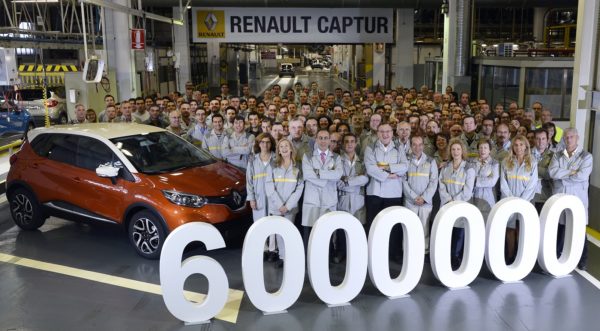 Sale de la planta de Valladolid, la unidad seis millones de Renault