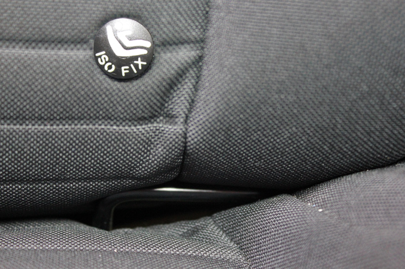 Detalle del anclaje Isofix asiento delanetero