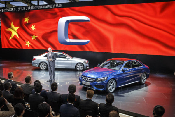 Salón de Pekín. Mercedes-Benz Clase C con batalla extendida