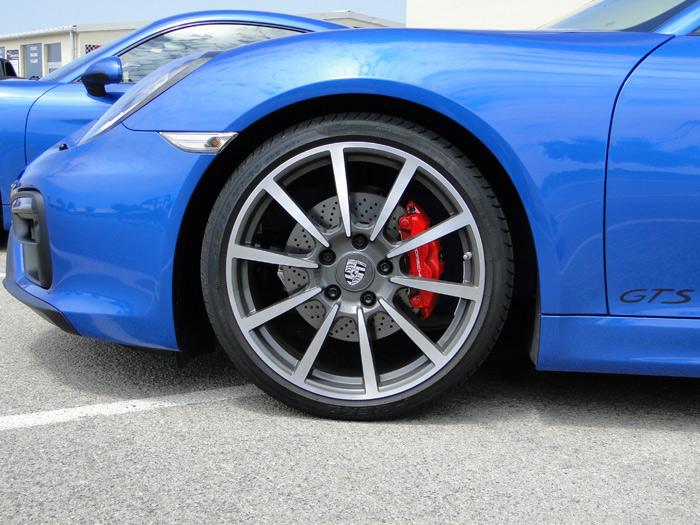 Llanta Carrera Classic