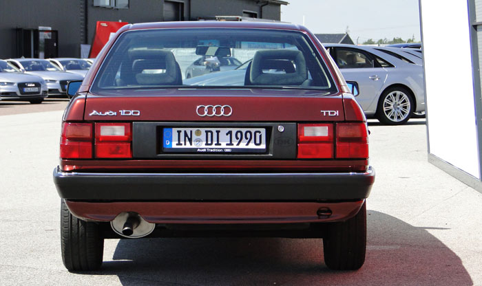 audi-100-tdi-trasera2