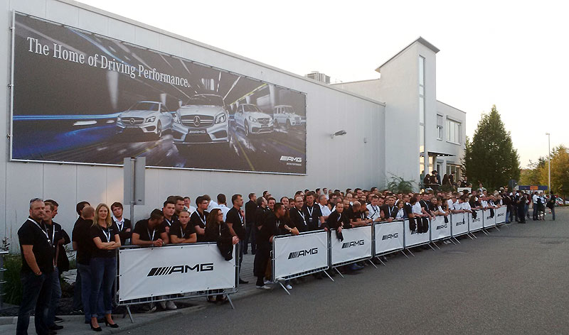 Mercedes-AMG no solo ha invitado a unos 300 periodistas de todo el mundo. También a sus empleados. 