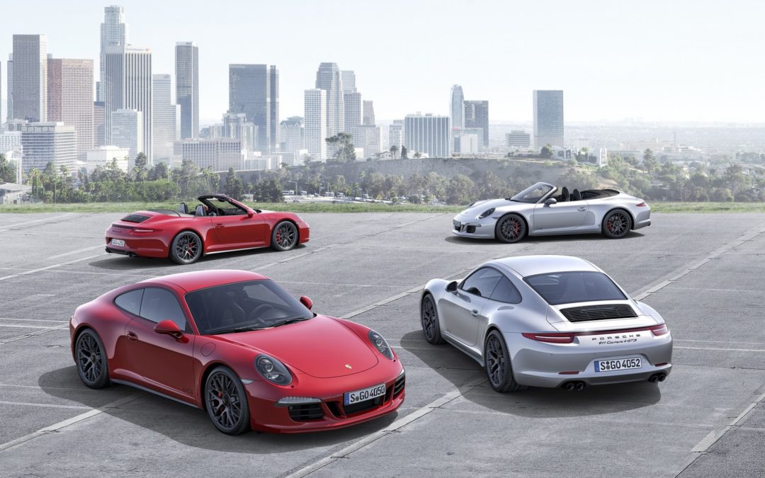 Porsche 911 Carrera GTS en movimiento