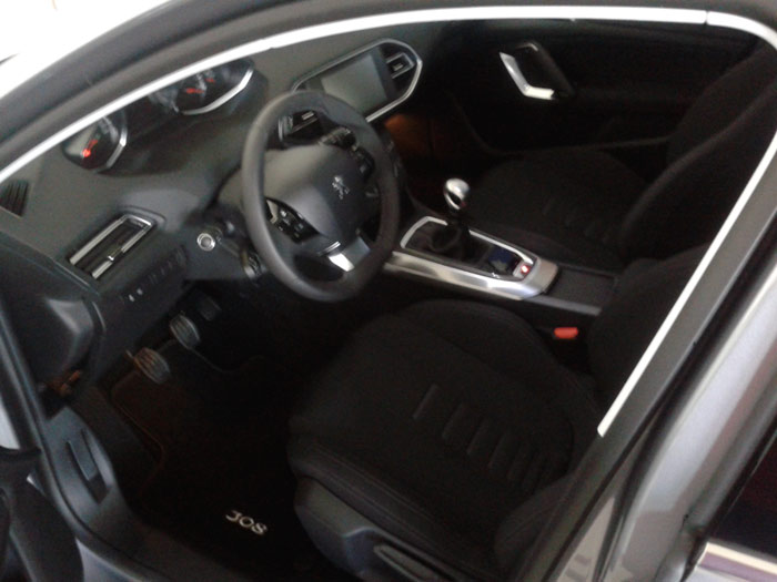 peugeot-308-ehdi-115-4