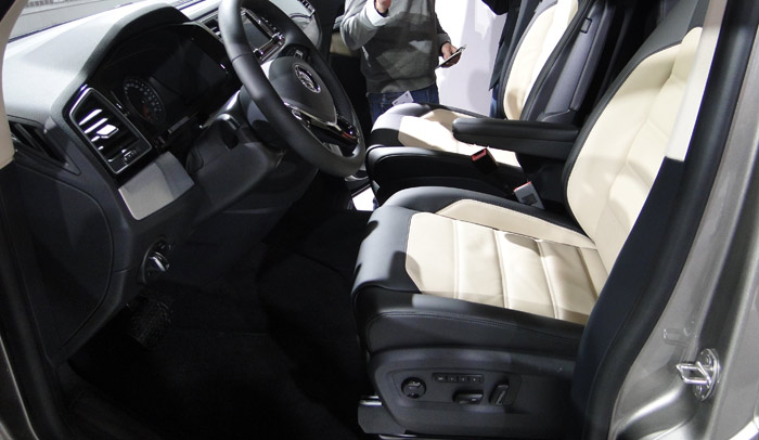 Volkswagen T6. Multivan