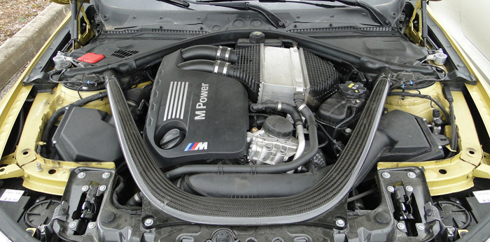 Motor seis cilindros del BMW M4 Coupe