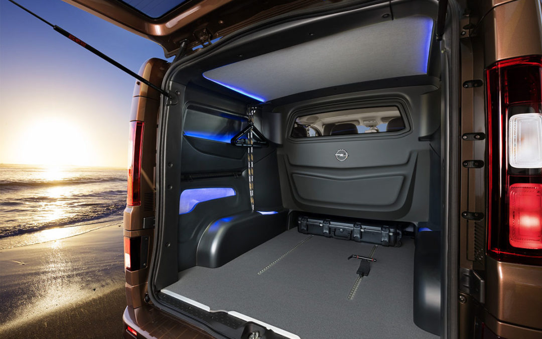 Opel Vivaro Surf Concept. Para los aventureros