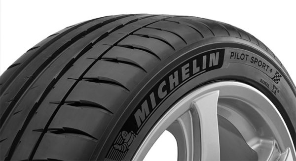 Michelin Pilot Sport 4