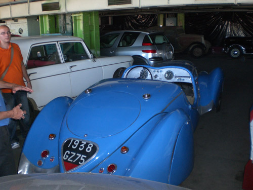 ¡Qué soso tienes el garaje!