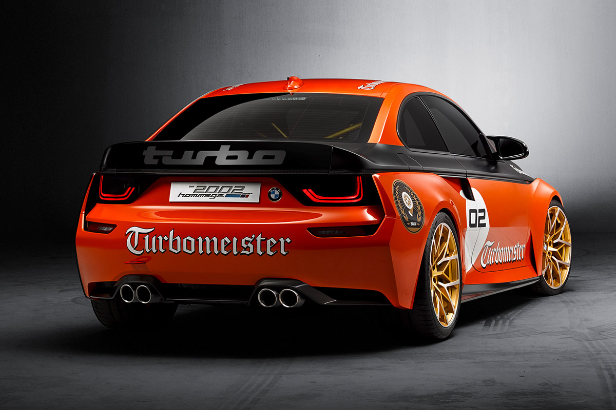 P90230174_highRes_bmw-2002-hommage-08-