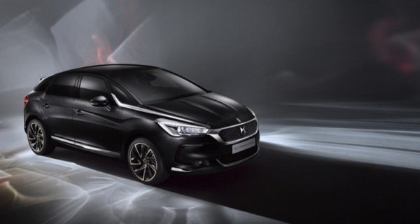 Salón de París: DS 5 Commande Spéciale