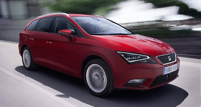 El diseño del León III se acopla muy bien para tener una versión familiar, pues su forma perfilada delantera encaja a la perfección con una trasera no tan cortada en vertical como en otros breaks.