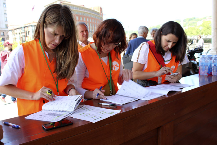 22-Bilbao Rallye- Comprobacion