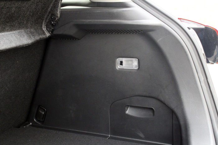 09-Mazda CX 3-Diurnos