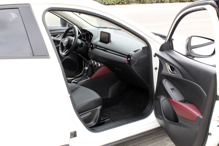 22-Mazda CX 3-Diurnos