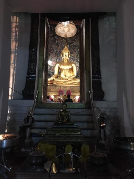 Amanecer en Bangkok a ciegas. Primer día en Tailandia.