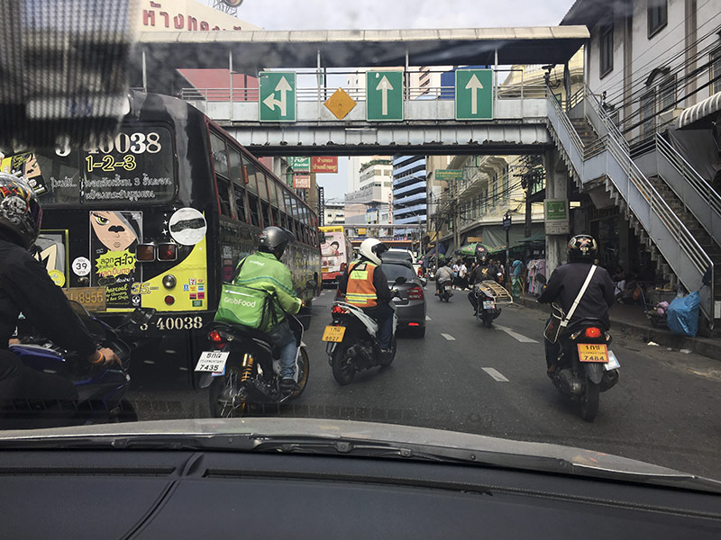 Conducir por Bangkok y por Tailandia. Nada que temer.