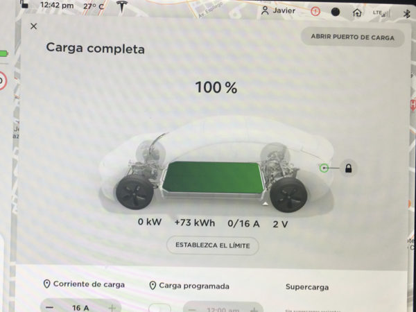 Tesla Model 3. Carga de 0 a 100% en un cargador doméstico.