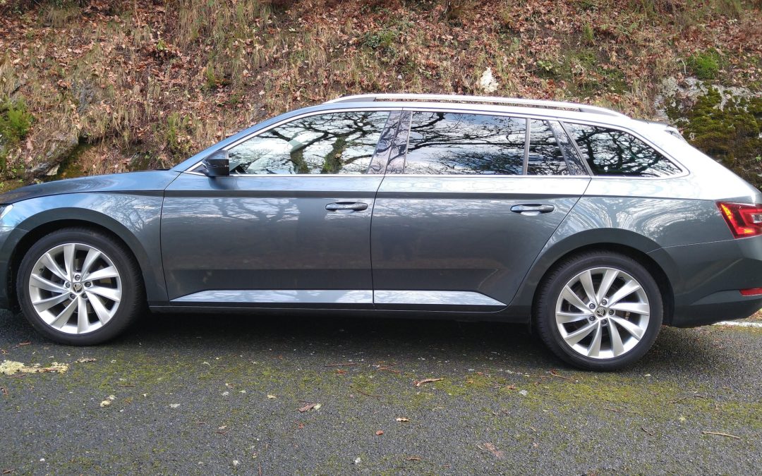 Škoda Superb Combi L&K TDI 190 cv 4×4 DSG (2016)