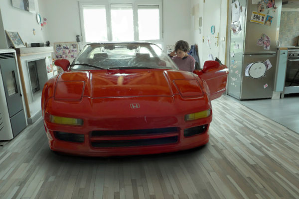 Un coche en mi salón