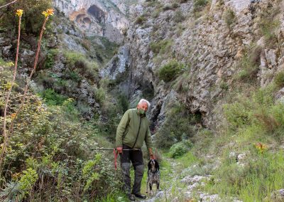 Pedro Díez Molina y su perro
