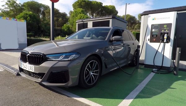 BMW 530e xDrive Touring | ¿Cuál es su autonomía eléctrica? (vídeo)