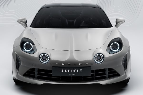 Ndp | ALPINE DESVELA EL A110 GT J. RÉDÉLÉ, UNA SERIE LIMITADA QUE RINDE HOMENAJE A SU FUNDADOR