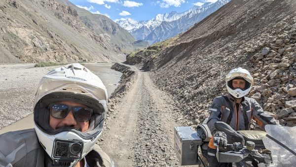 Destino Biskek (8). Entramos en Tayikistán