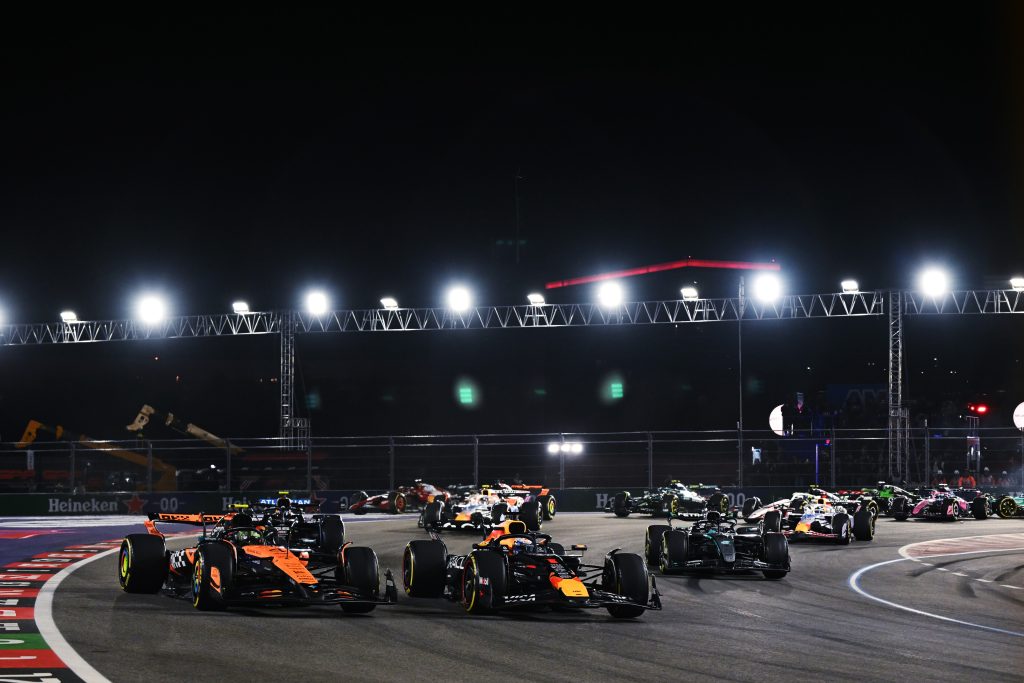 Max Verstappen ataca a Lando Norris en Las Vegas