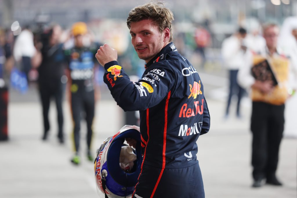 Max Verstappen celebra la pole en el Gran Premio de Abu Dhabi