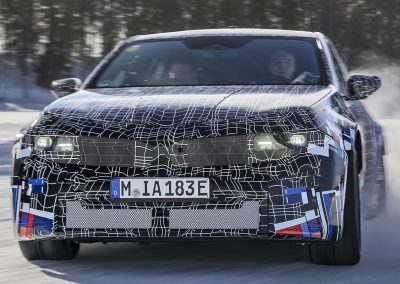 BMW M Neue Klasse - vista frontal