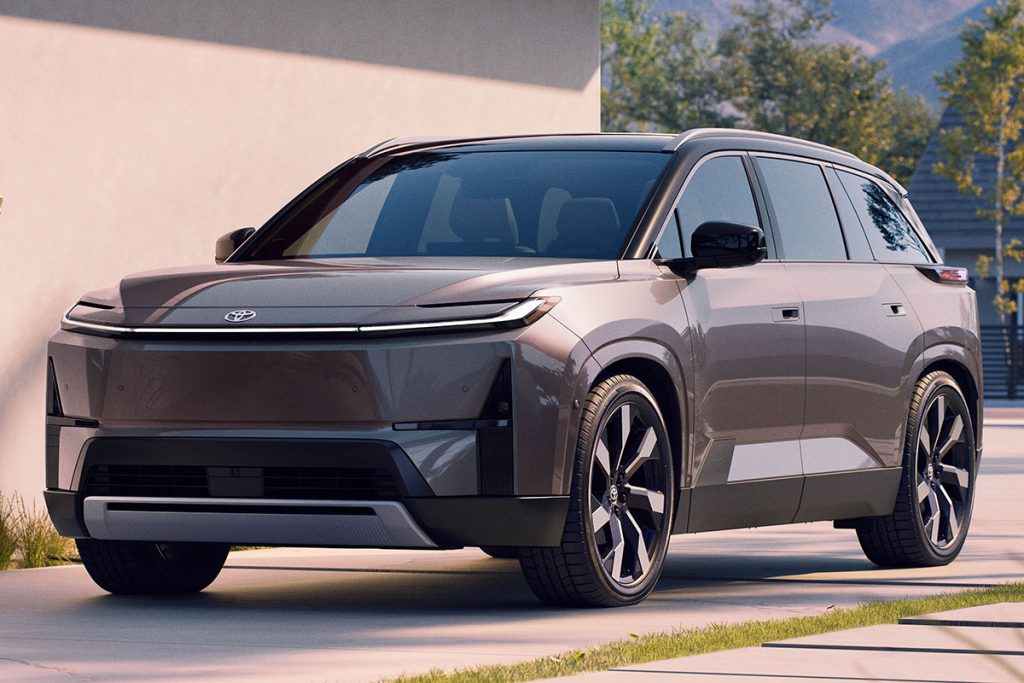 Toyota Highlander BEV - Vista frontal - lateral