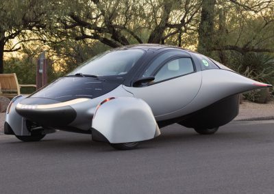 Aptera vista frontal - lateral