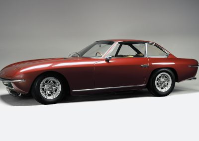 Lamborghini Islero - frontal - lateral