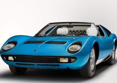 Lamborghini Miura - frontal - lateral