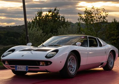 Lamborghini Miura - frontal - lateral