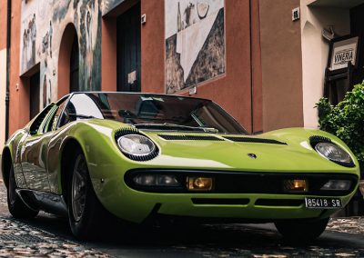 Lamborghini Miura - lateral - frontal