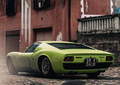 Lamborghini Miura - lateral-posterior