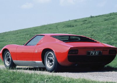 Lamborghini Miura - lateral - posterior