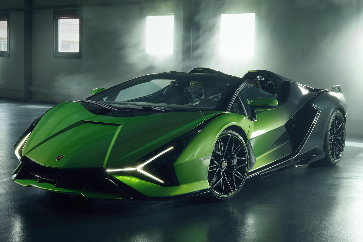 Lamborghini Sián - frontal - lateral