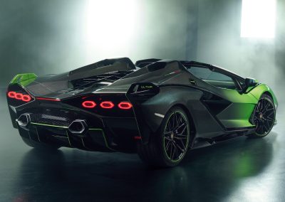 Lamborghini Sián - posterior - lateral