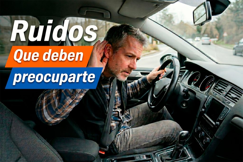 Usuario revisando ruidos del coche